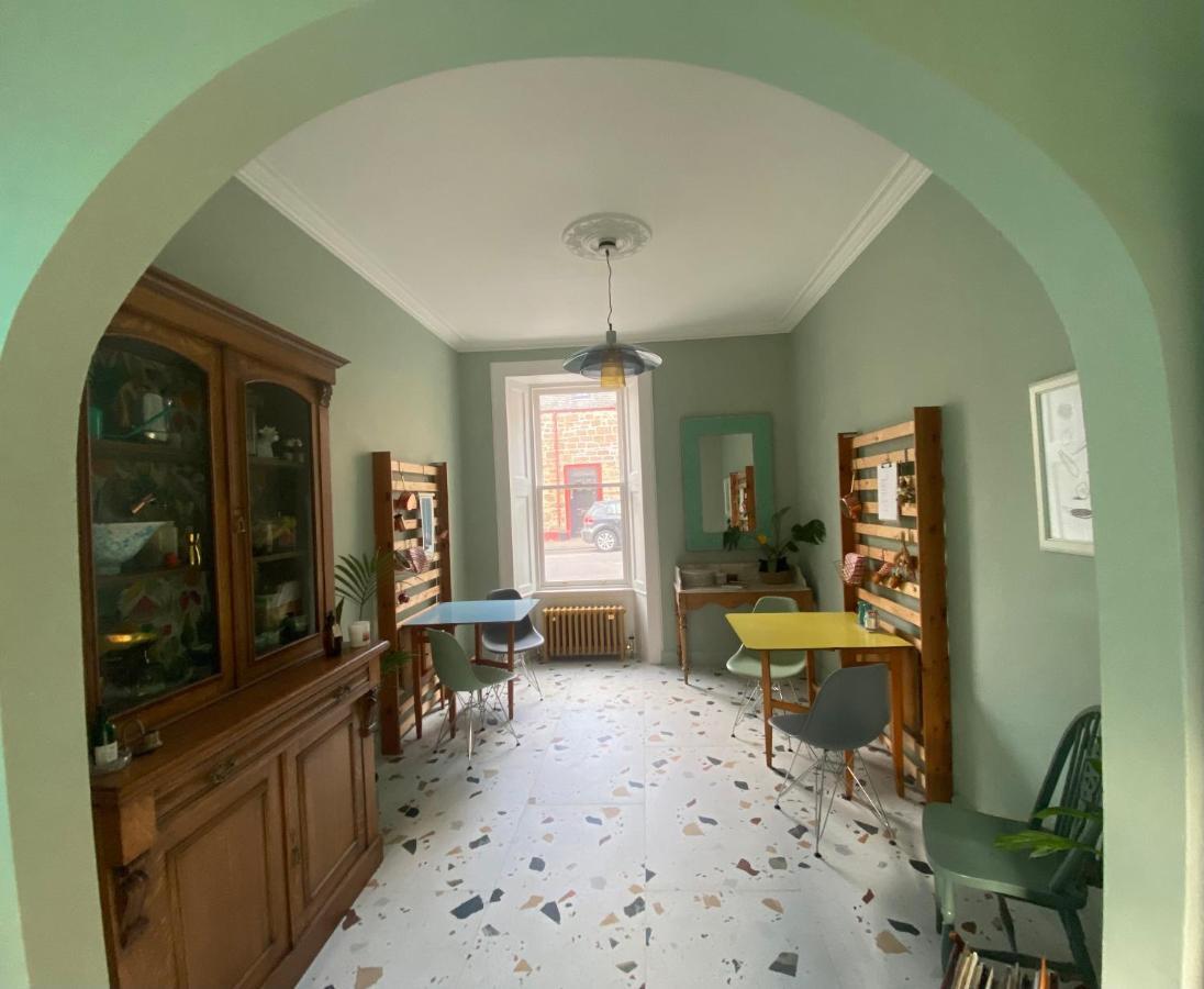 مبيت وإفطار كالالندر Ben A'An House المظهر الخارجي الصورة